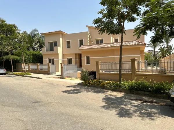 سوان ليك قطاميه