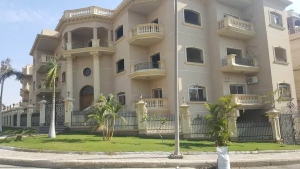 غرب الجولف